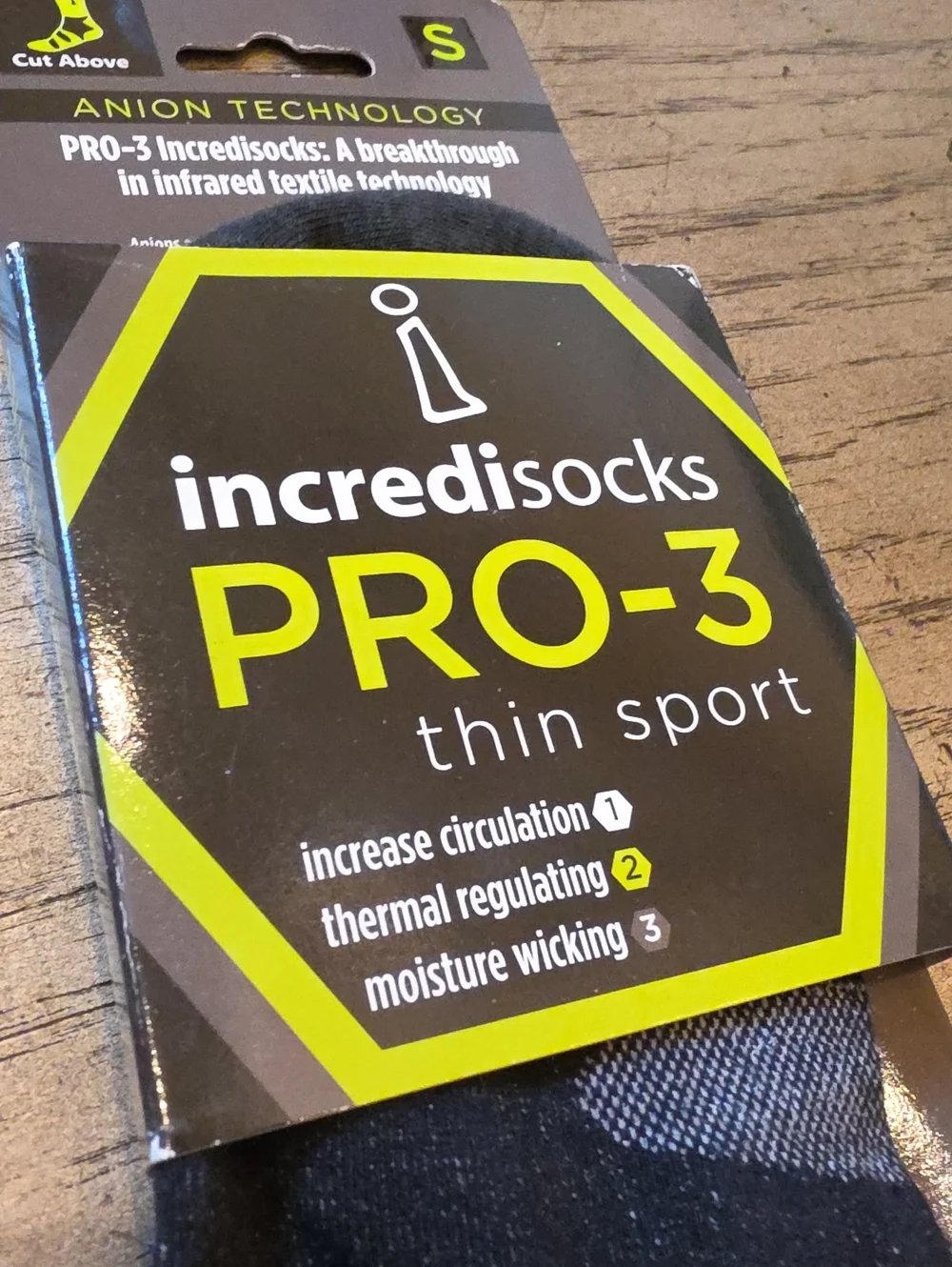 Incredisocks Pro-3 Thin Sport Size S NWT